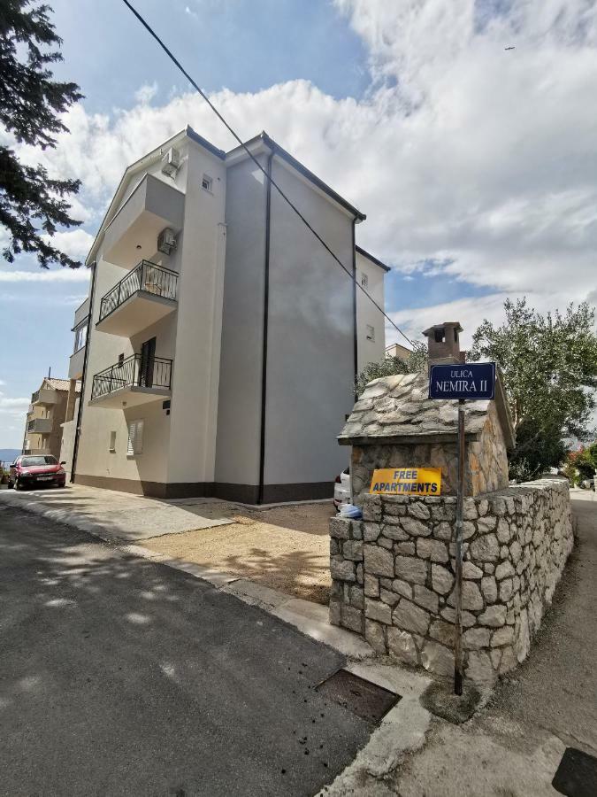 Apartments Rita Nemira Omiš Buitenkant foto